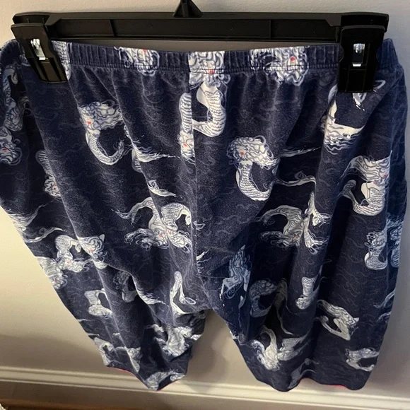 HUE Blue Capri Pajama Pants and matching long sleeve blue top! Extra set of pjs! - Picture 3 of 12